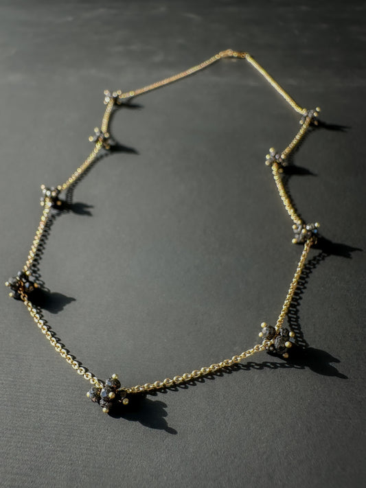 Black Diamond Dotted Chain